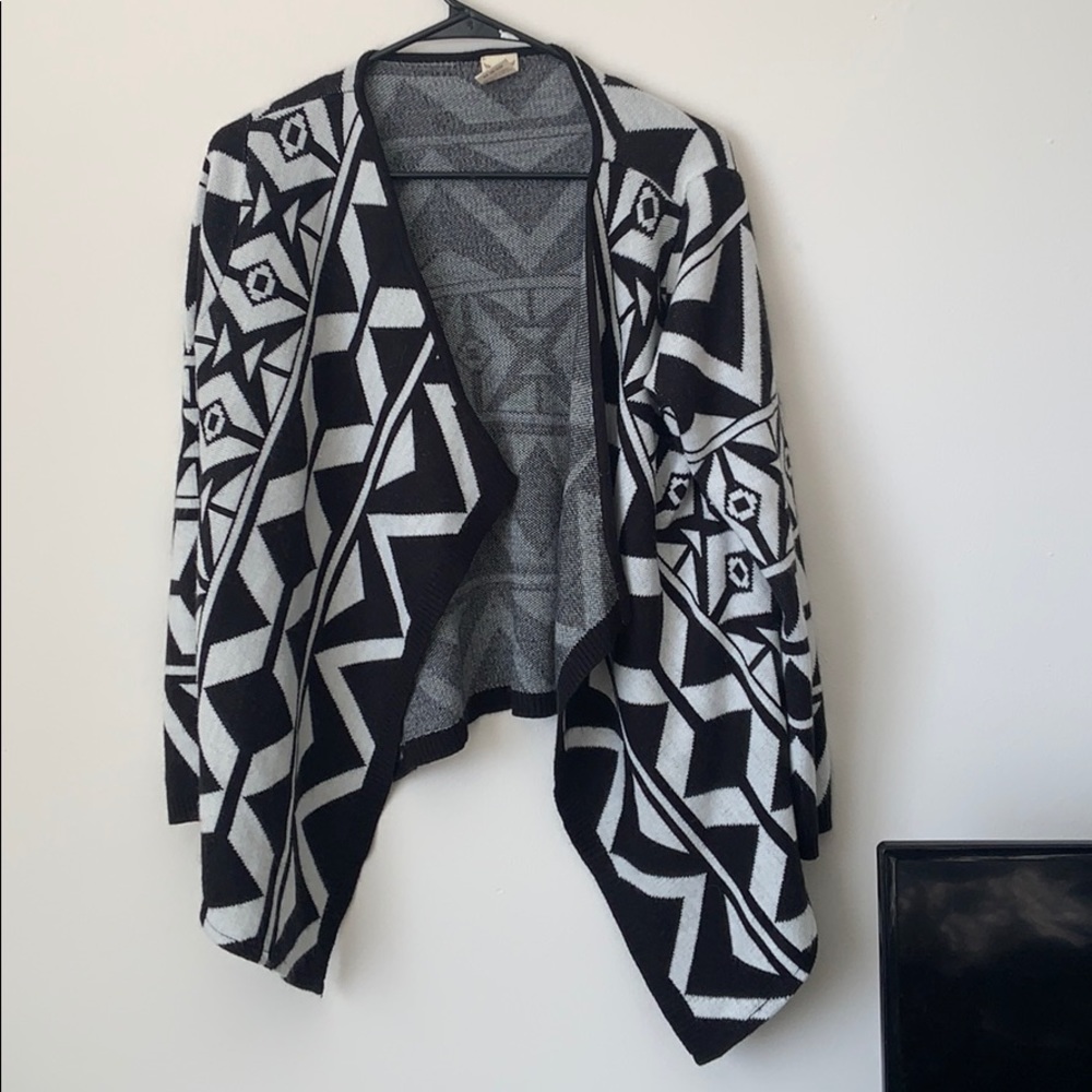 Geometric cardigan